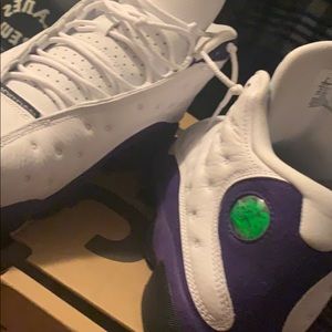 Jordan 13s size 9